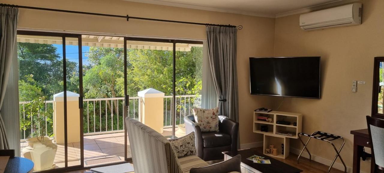 Somerzicht Guest House Съмърсет Уест Екстериор снимка