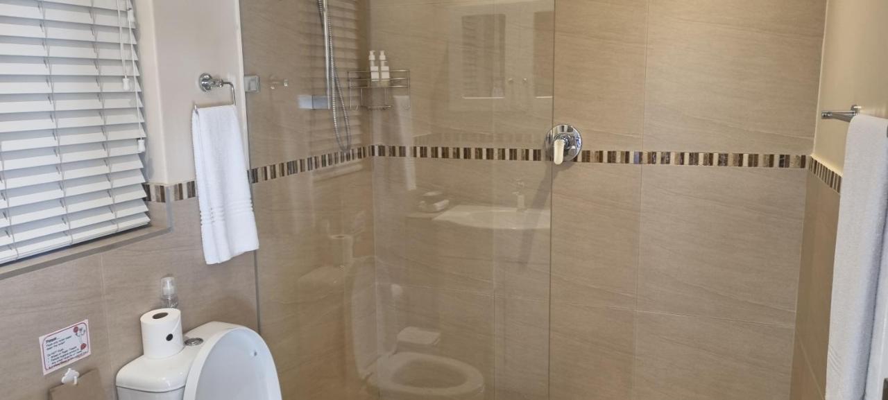 Somerzicht Guest House Съмърсет Уест Екстериор снимка