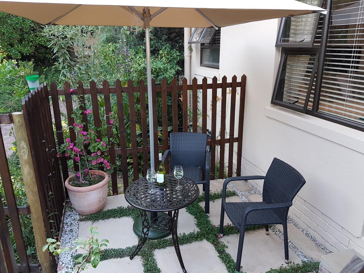 Somerzicht Guest House Съмърсет Уест Екстериор снимка